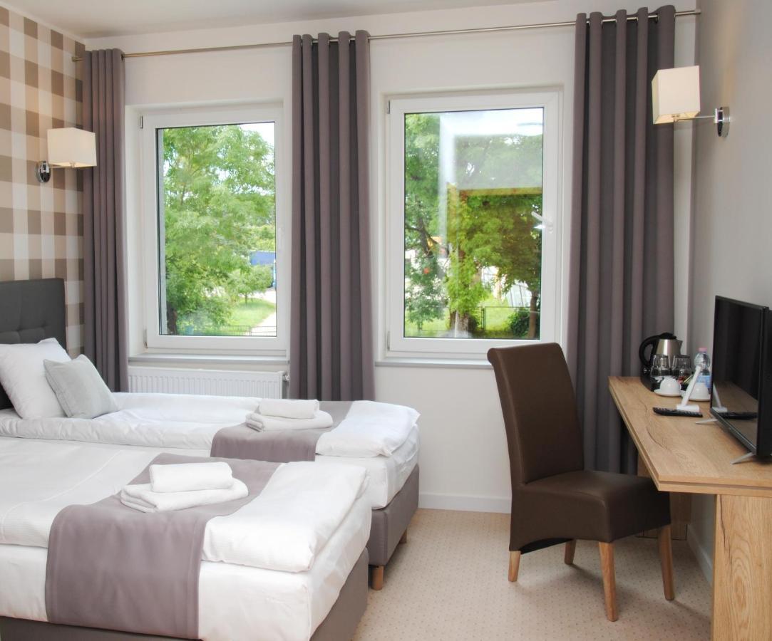 Hotelik 51 Pasłęk Exteriör bild